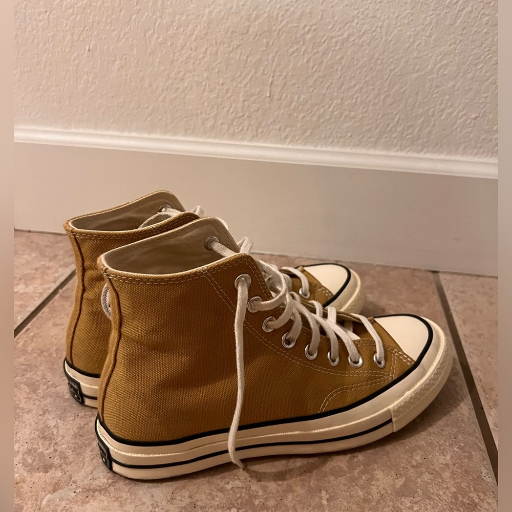 Mustard Color “Vintage” High Top Converse